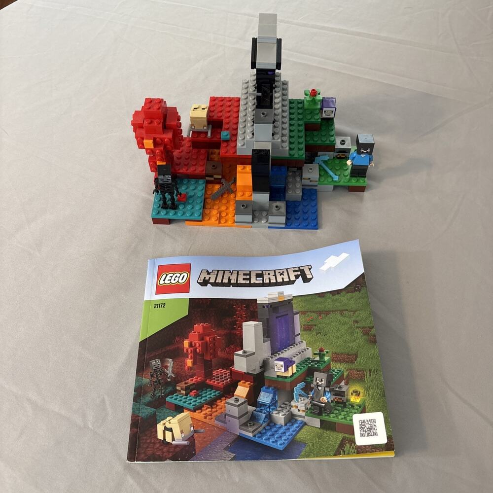 LEGO Minecraft: The Ruined Portal 21172 Building Toy Minifigs Manual Inc.